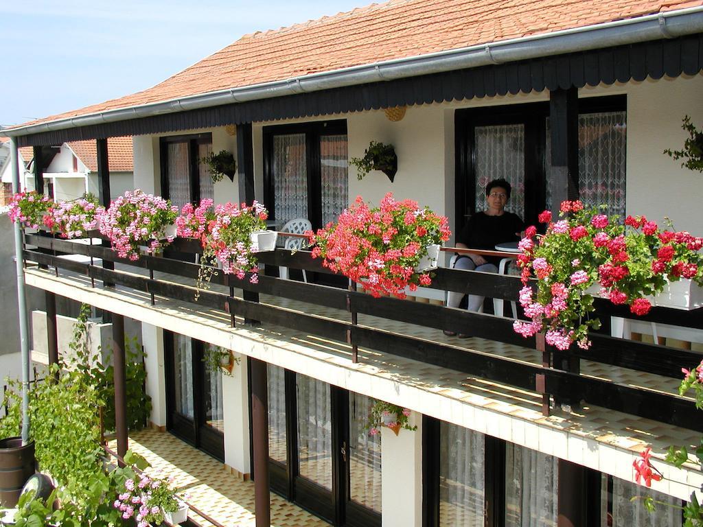 Rooms Vila Mautner Vodice Extérieur photo